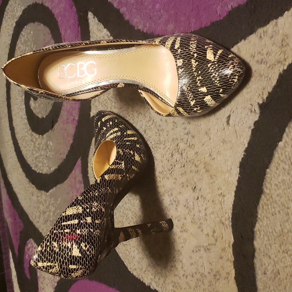 BC BG size 7/2 Fun snake pattern